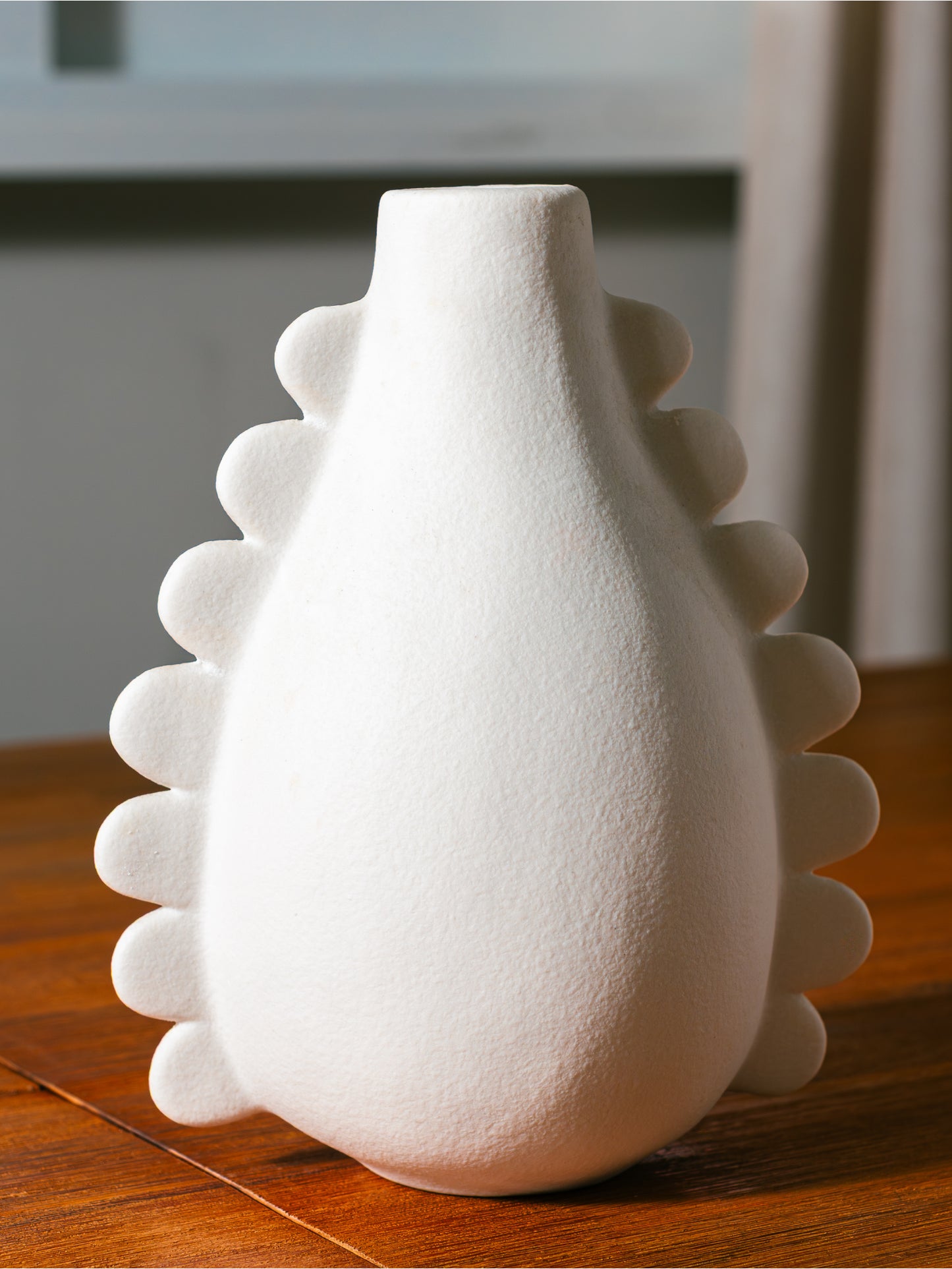 Scarla Scallop Vase In Organic Clay