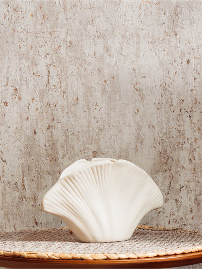 Olesea Shell Vase In Organic Clay