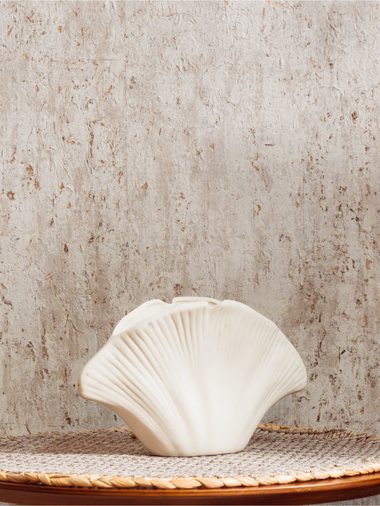 Olesea Shell Vase In Organic Clay