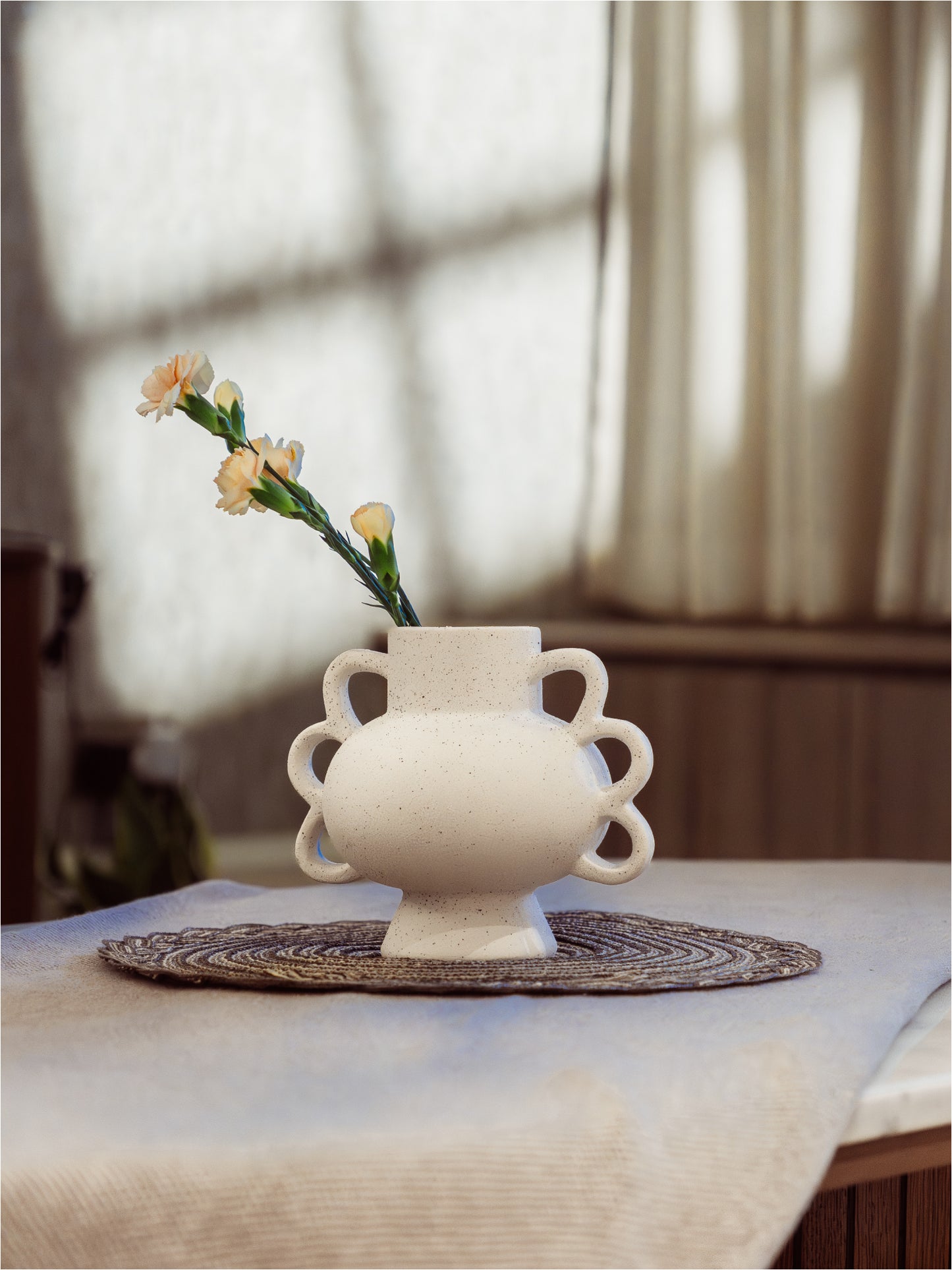 Olivia Vase In Organic Clay